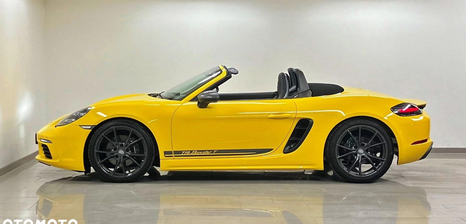 Porsche 718 Boxster cena 399000 przebieg: 4332, rok produkcji 2023 z Dąbrowa Tarnowska małe 781